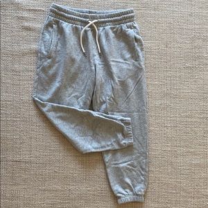 Gap sweatpants barely worn!